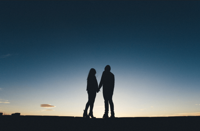 Buscar pareja, por Javier Iriondo